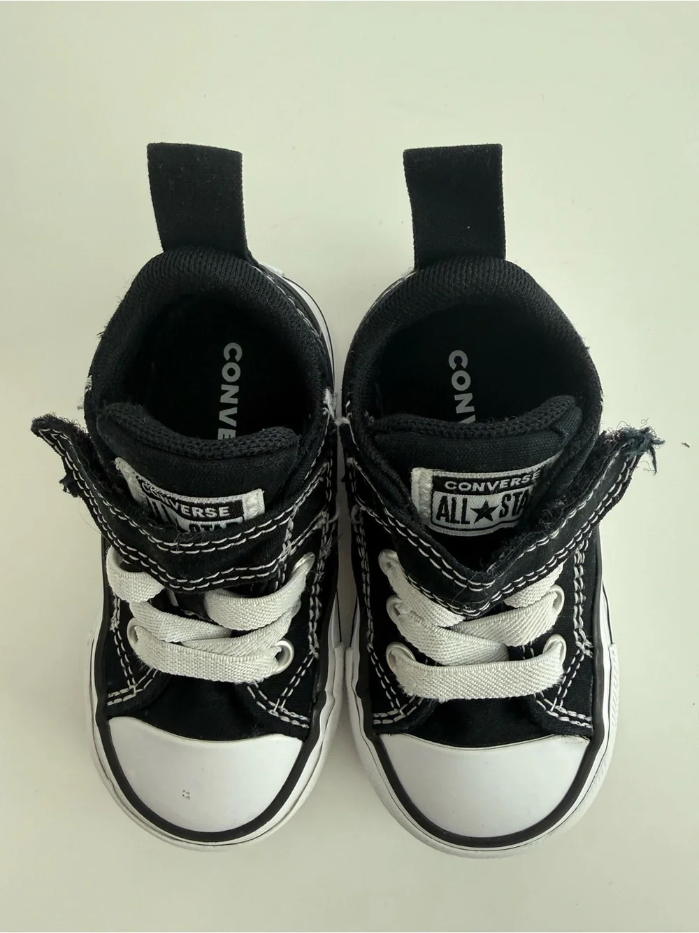 Converse Kids Black and White Hook-and-Loop Low Top Sneakers